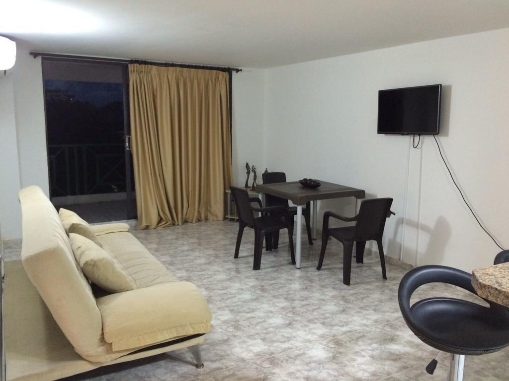 Apartment En *
